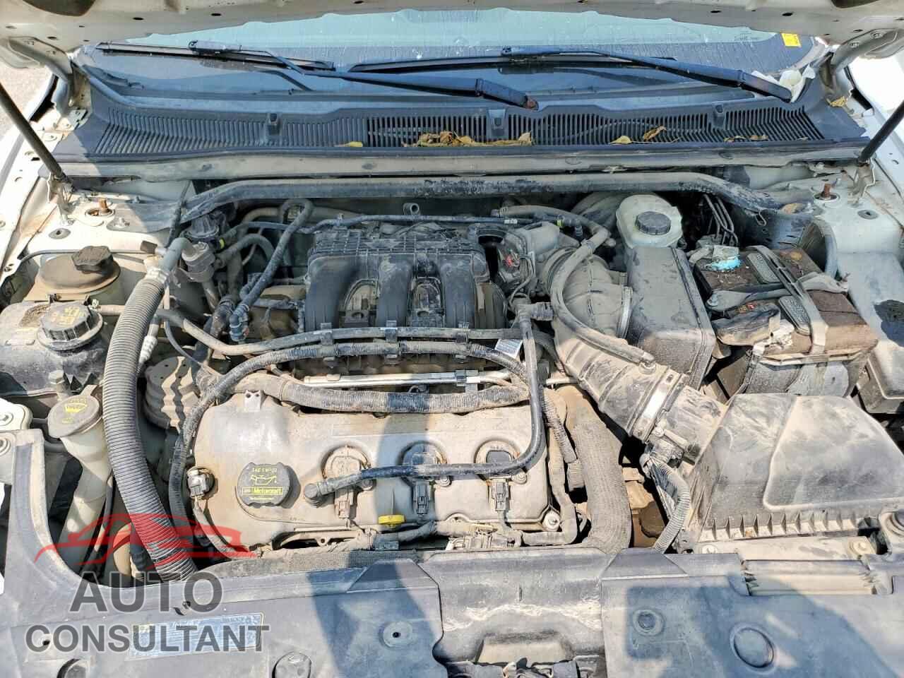 FORD TAURUS 2012 - 1FAHP2FW2CG131390