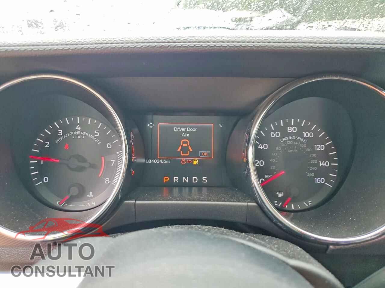 FORD MUSTANG 2016 - 1FA6P8TH1G5260108