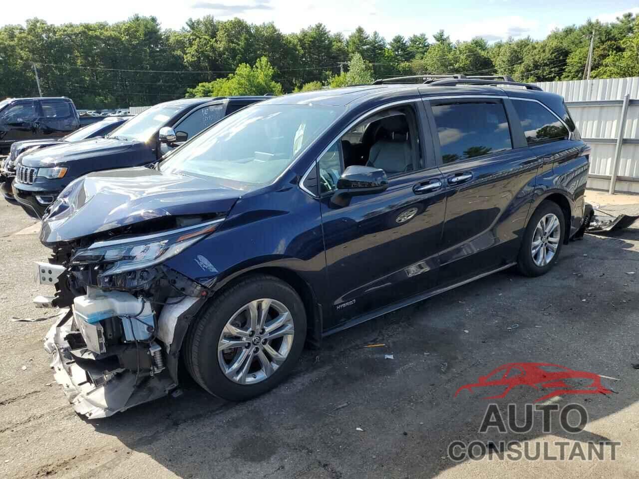 TOYOTA SIENNA 2021 - 5TDDSKFC8MS014398