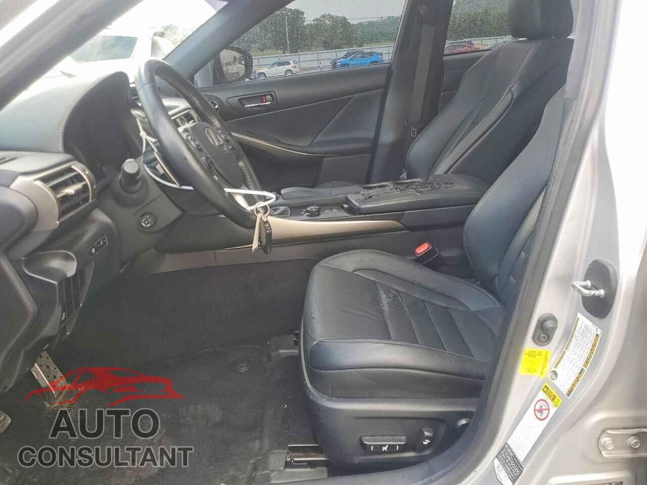 LEXUS IS 2014 - JTHBE1D24E5005206