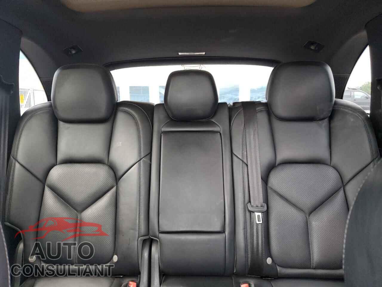 PORSCHE CAYENNE 2016 - WP1AE2A24GLA63773