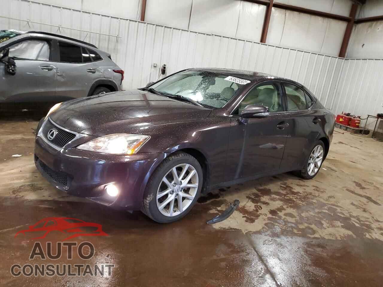 LEXUS IS 2012 - JTHCF5C27C2035809