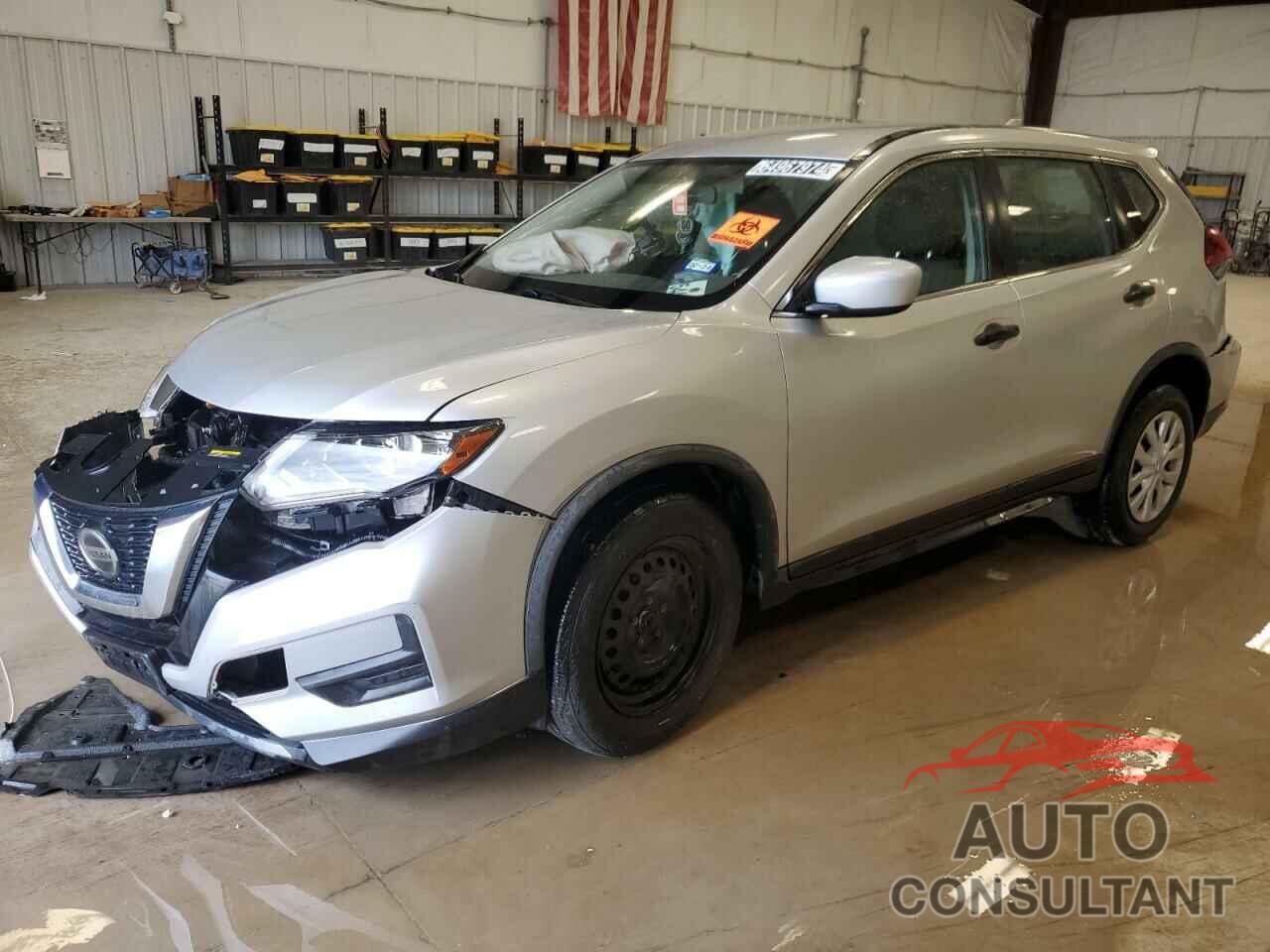 NISSAN ROGUE 2018 - JN8AT2MV1JW311436