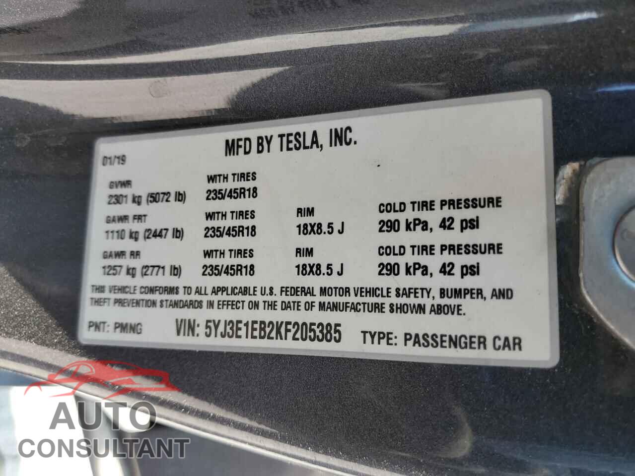 TESLA MODEL 3 2019 - 5YJ3E1EB2KF205385