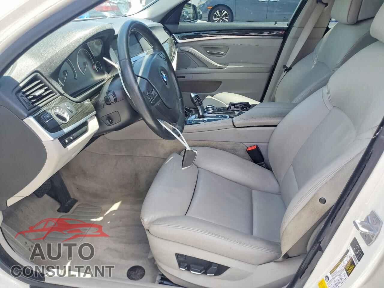 BMW 5 SERIES 2013 - WBAFR7C5XDC823293