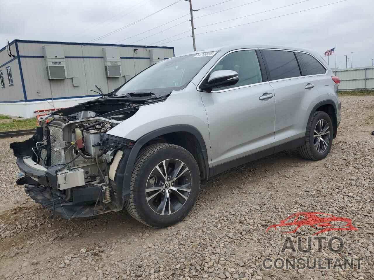 TOYOTA HIGHLANDER 2019 - 5TDBZRFH0KS744309