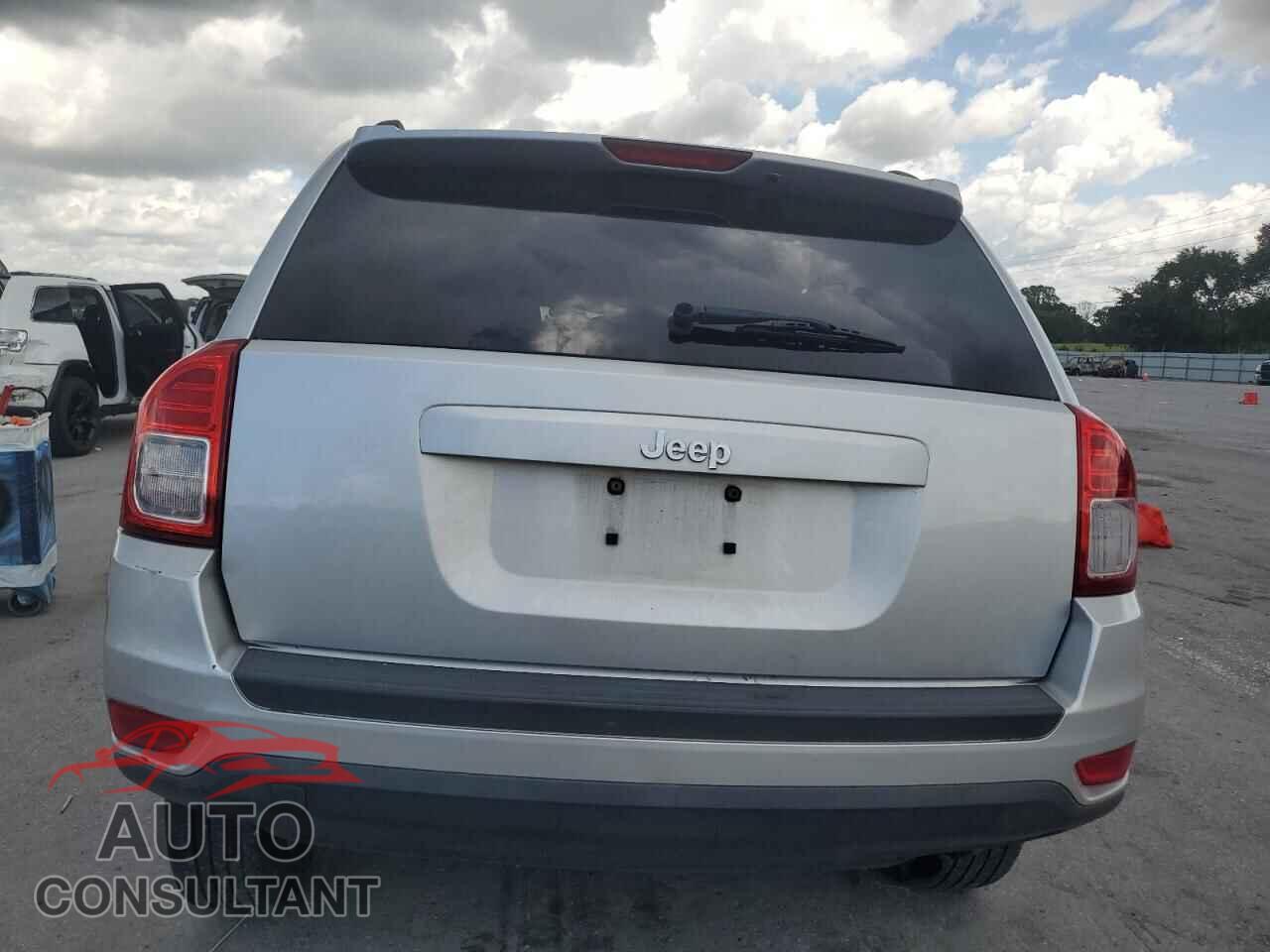 JEEP COMPASS 2012 - 1C4NJCBB1CD503696