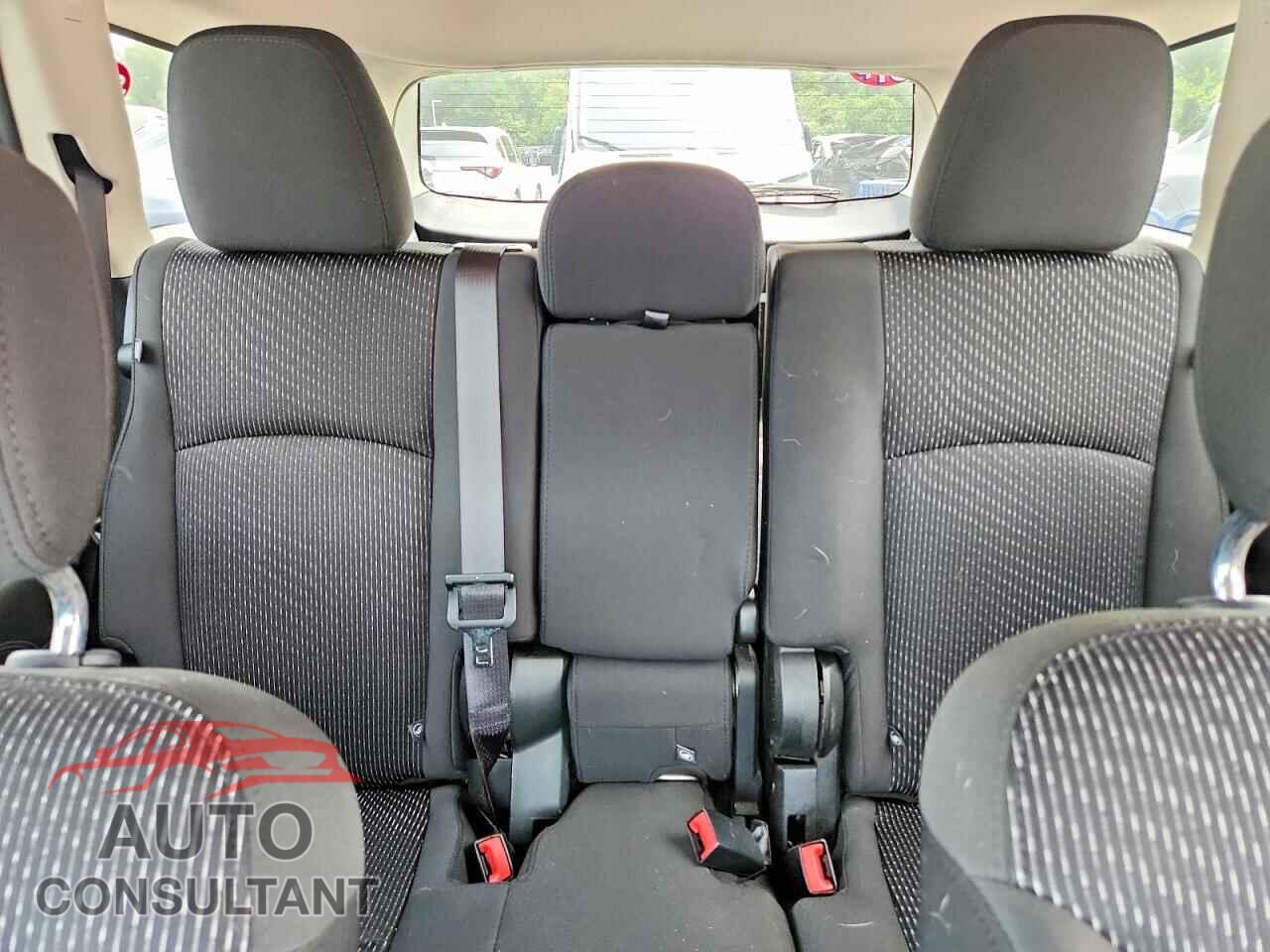 DODGE JOURNEY 2019 - 3C4PDCAB6KT747175