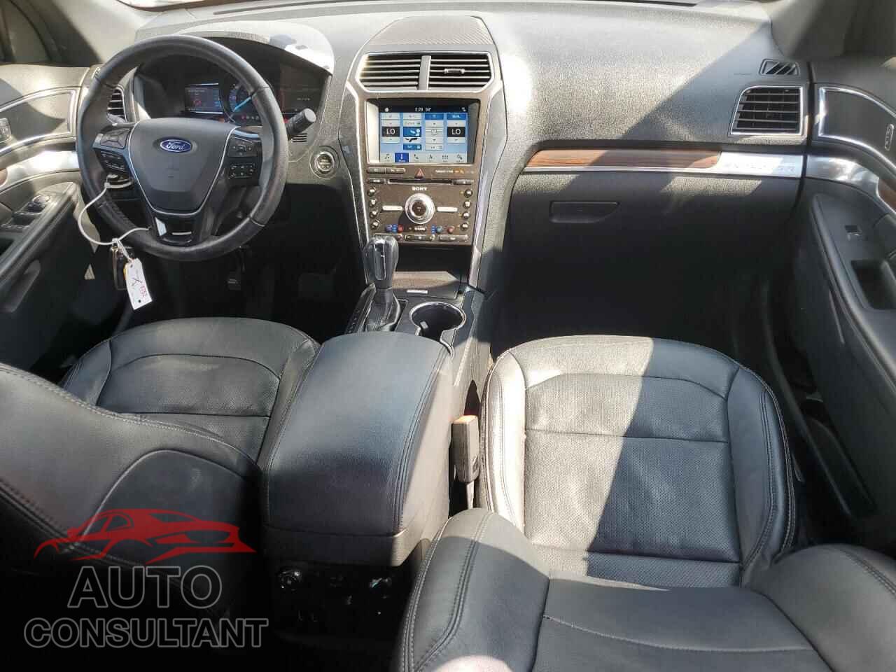 FORD EXPLORER 2018 - 1FM5K8F82JGB67394