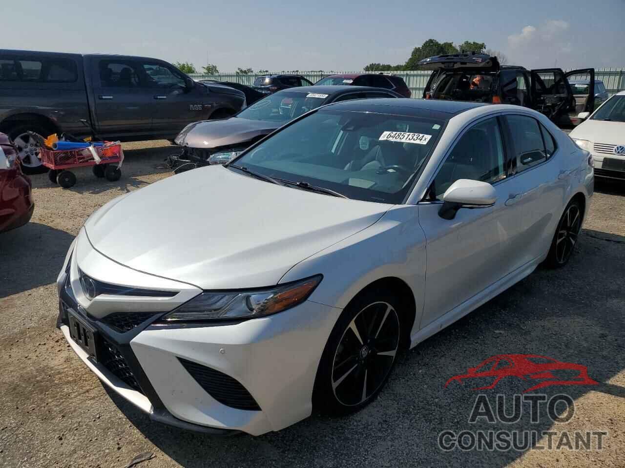 TOYOTA CAMRY 2019 - 4T1B61HK5KU292643