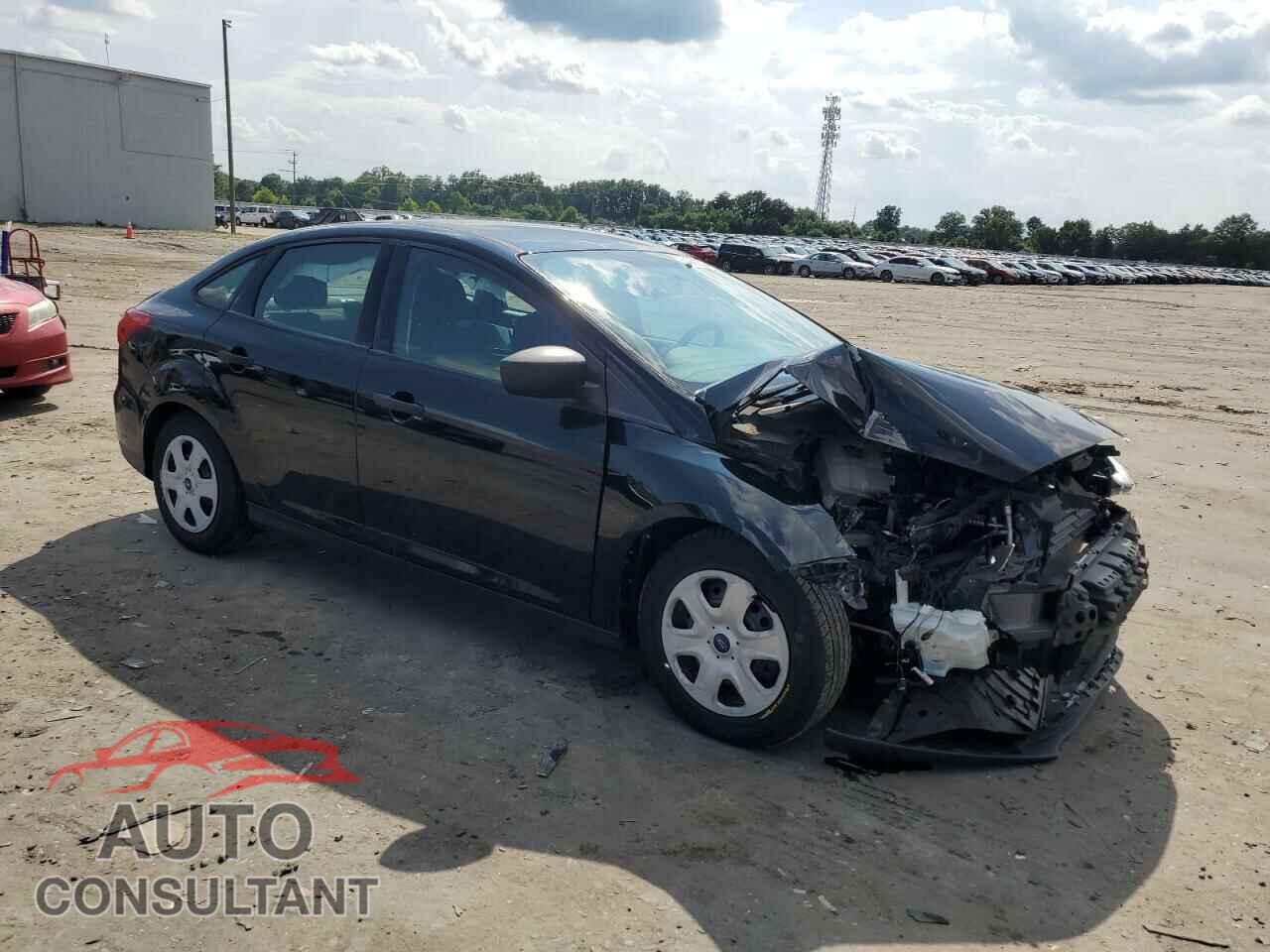 FORD FOCUS 2018 - 1FADP3E28JL227497
