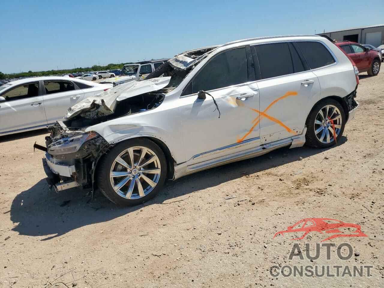 VOLVO XC90 2017 - YV4A22PL1H1166637