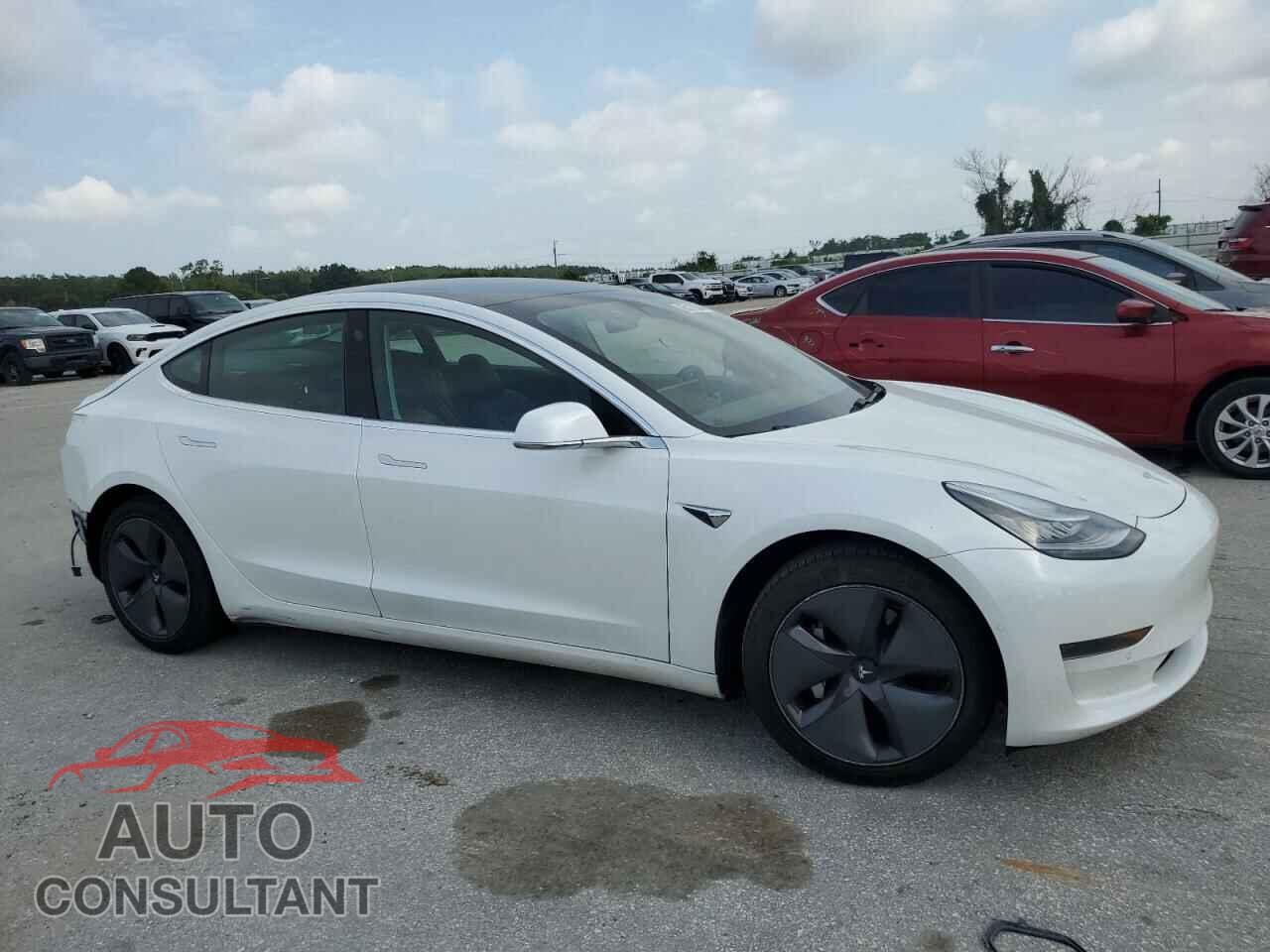 TESLA MODEL 3 2020 - 5YJ3E1EA2LF797301