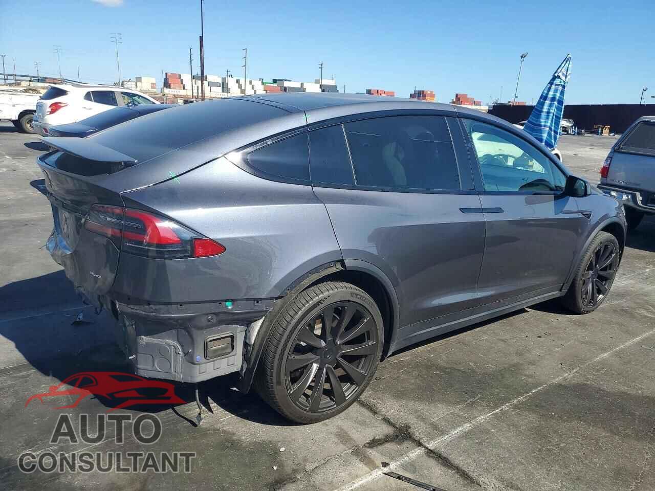 TESLA MODEL X 2022 - 7SAXCBE68NF329510