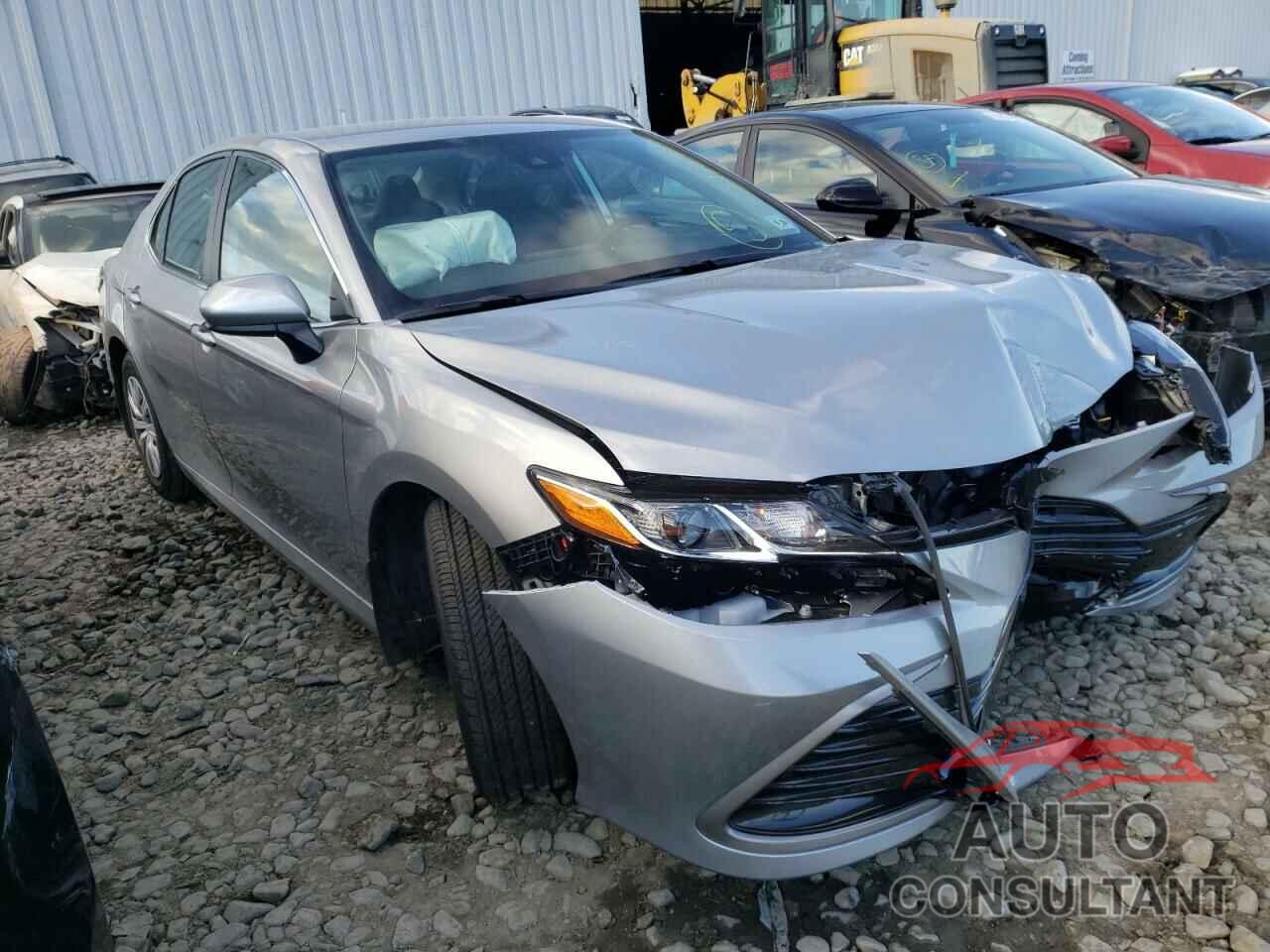TOYOTA CAMRY 2022 - 4T1C31AK4NU573098