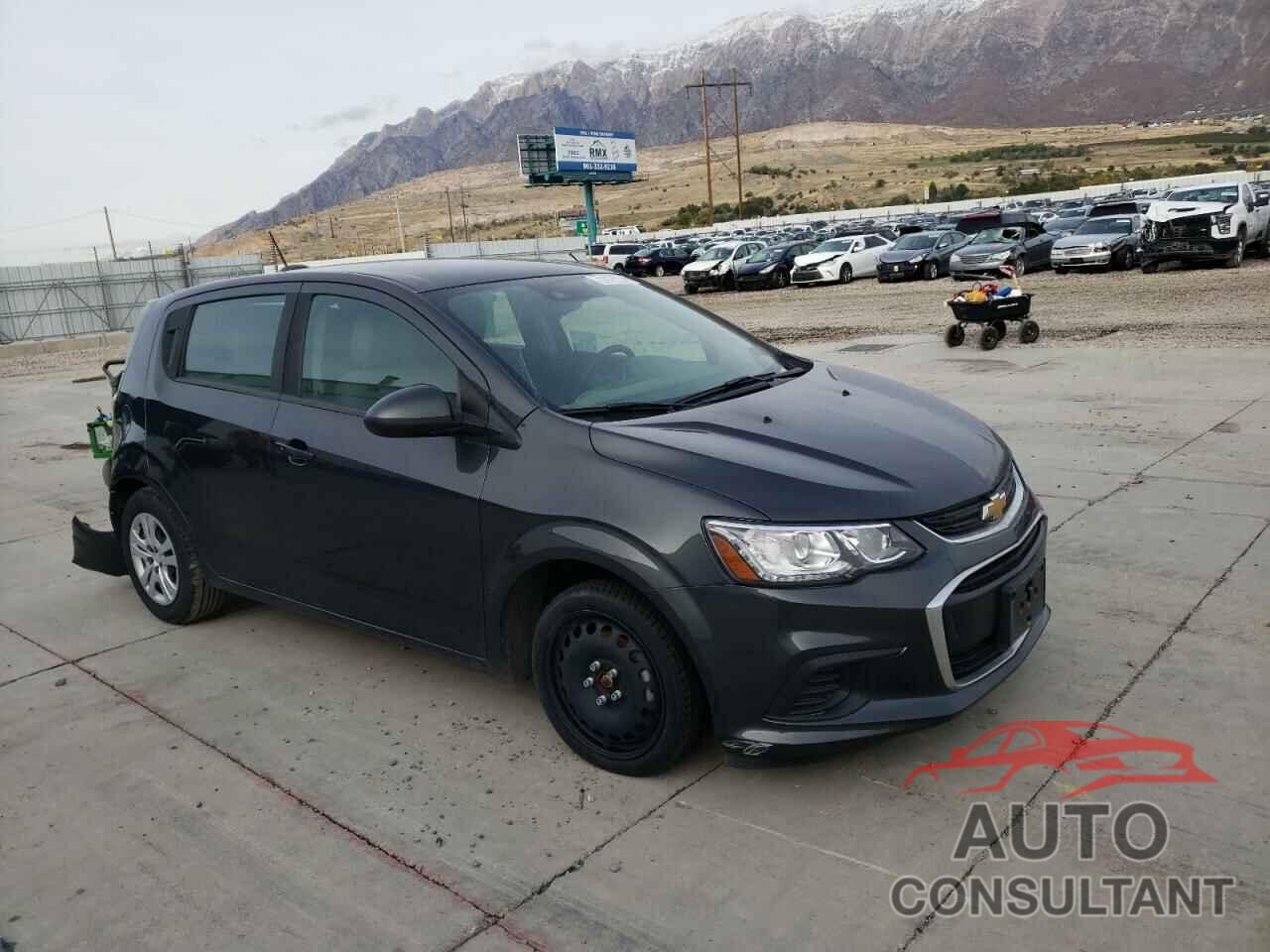 CHEVROLET SONIC 2020 - 1G1JG6SBXL4121173