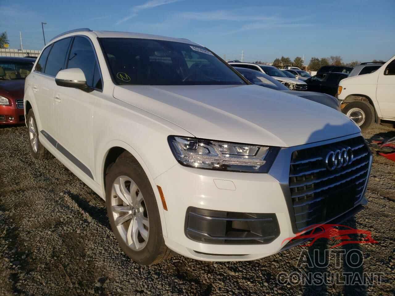 AUDI Q7 2019 - WA1LAAF75KD015894