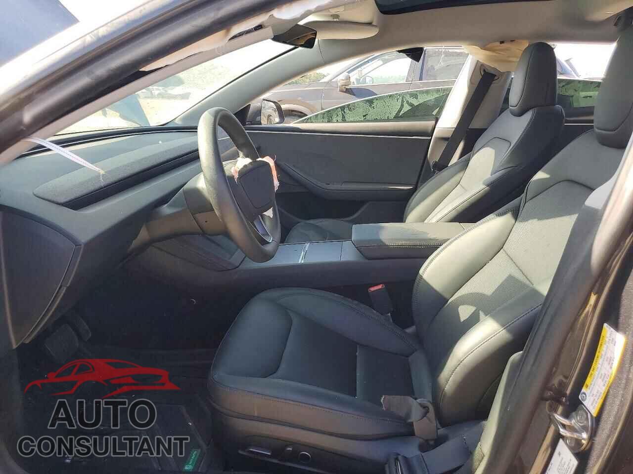 TESLA MODEL 3 2024 - 5YJ3E1EA0RF861232