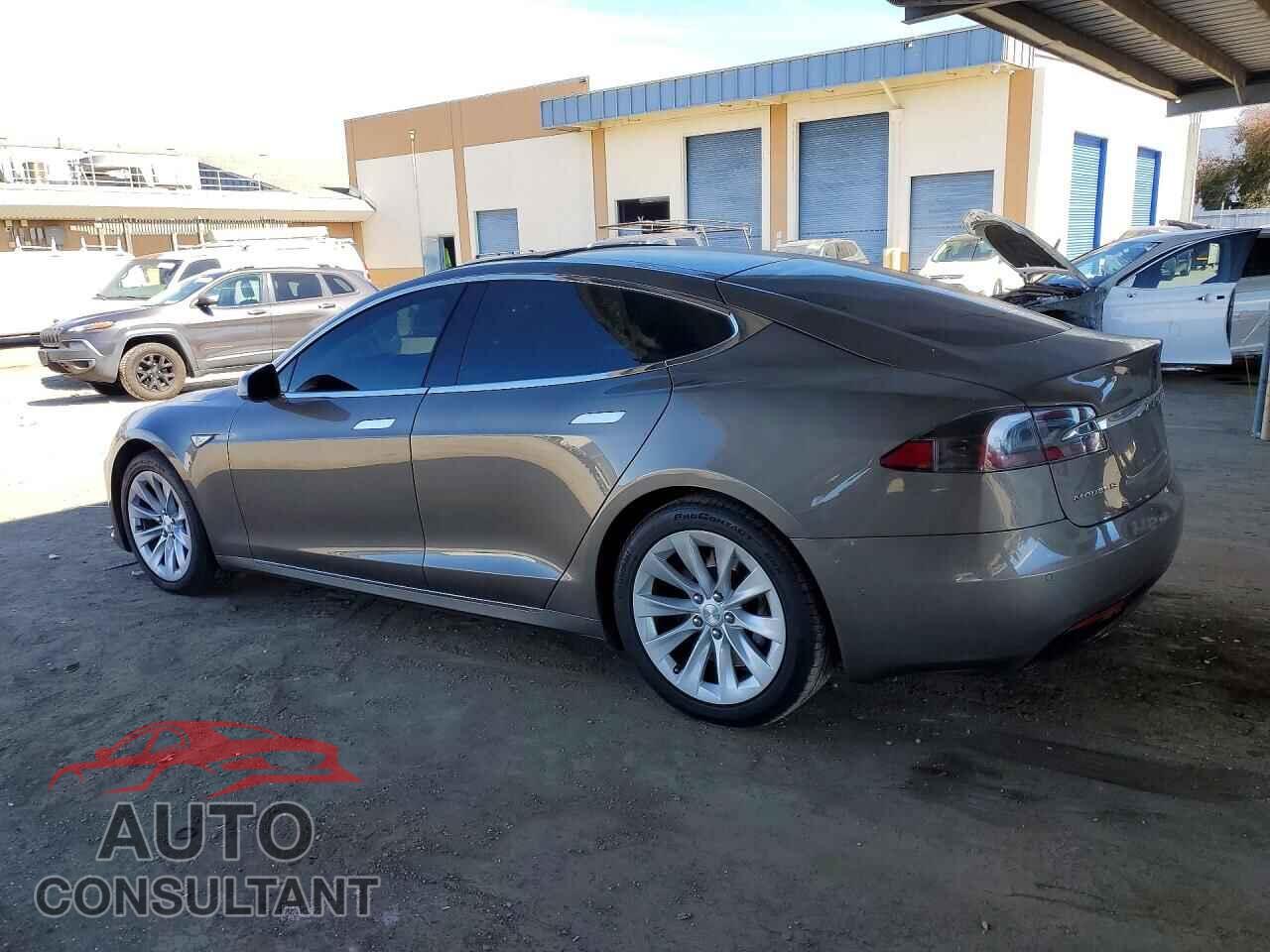 TESLA MODEL S 2016 - 5YJSA1E27GF149278