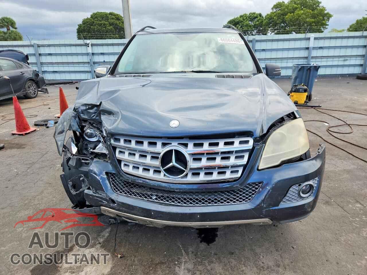 MERCEDES-BENZ M-CLASS 2010 - 4JGBB2FB8AA616530