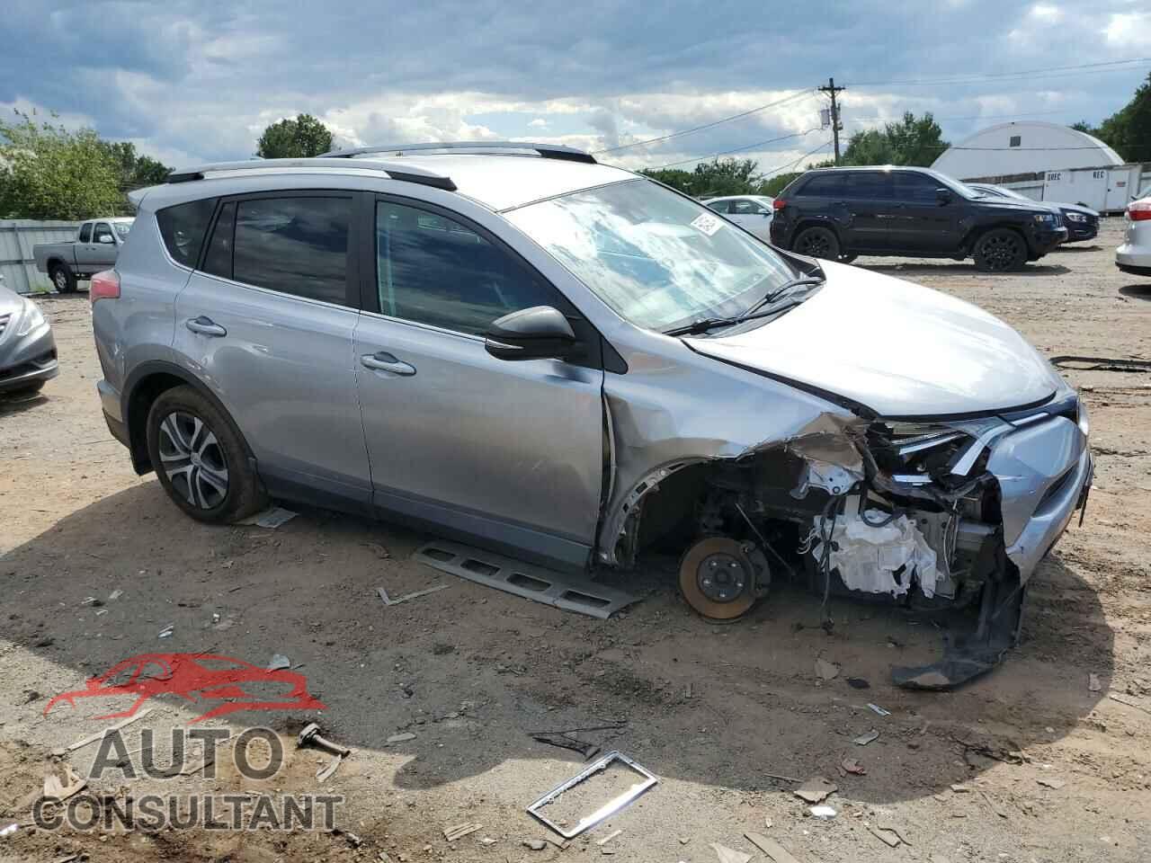 TOYOTA RAV4 2017 - 2T3BFREV0HW578445