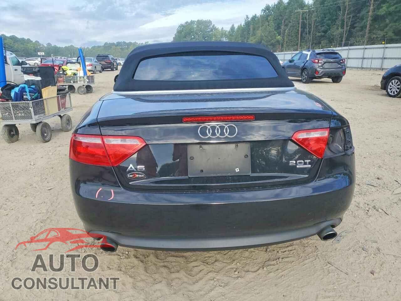 AUDI A5 2012 - WAUCFAFH9CN005085
