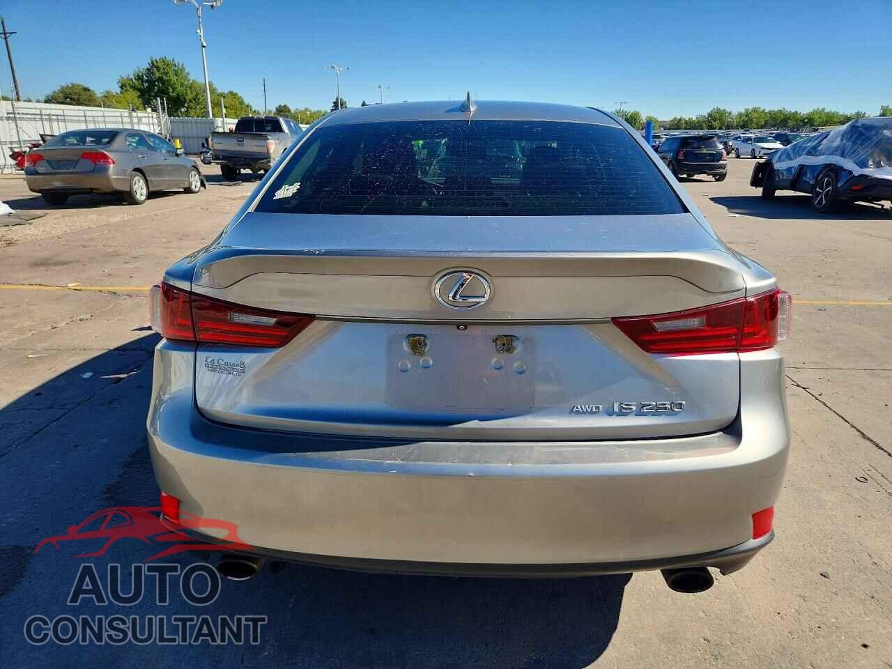 LEXUS IS 2015 - JTHCF1D23F5020167