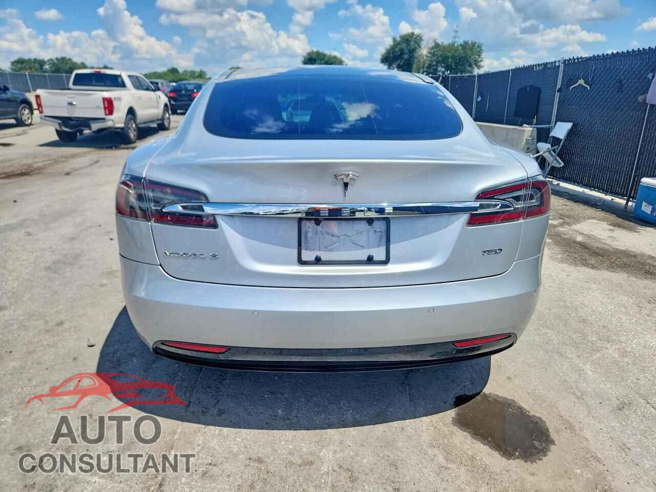 TESLA MODEL S 2016 - 5YJSA1E23GF167843
