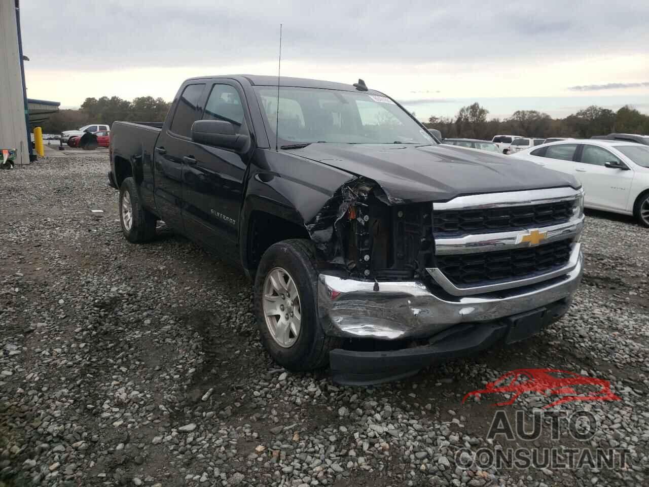 CHEVROLET SILVERADO 2018 - 1GCRCREC2JZ176177