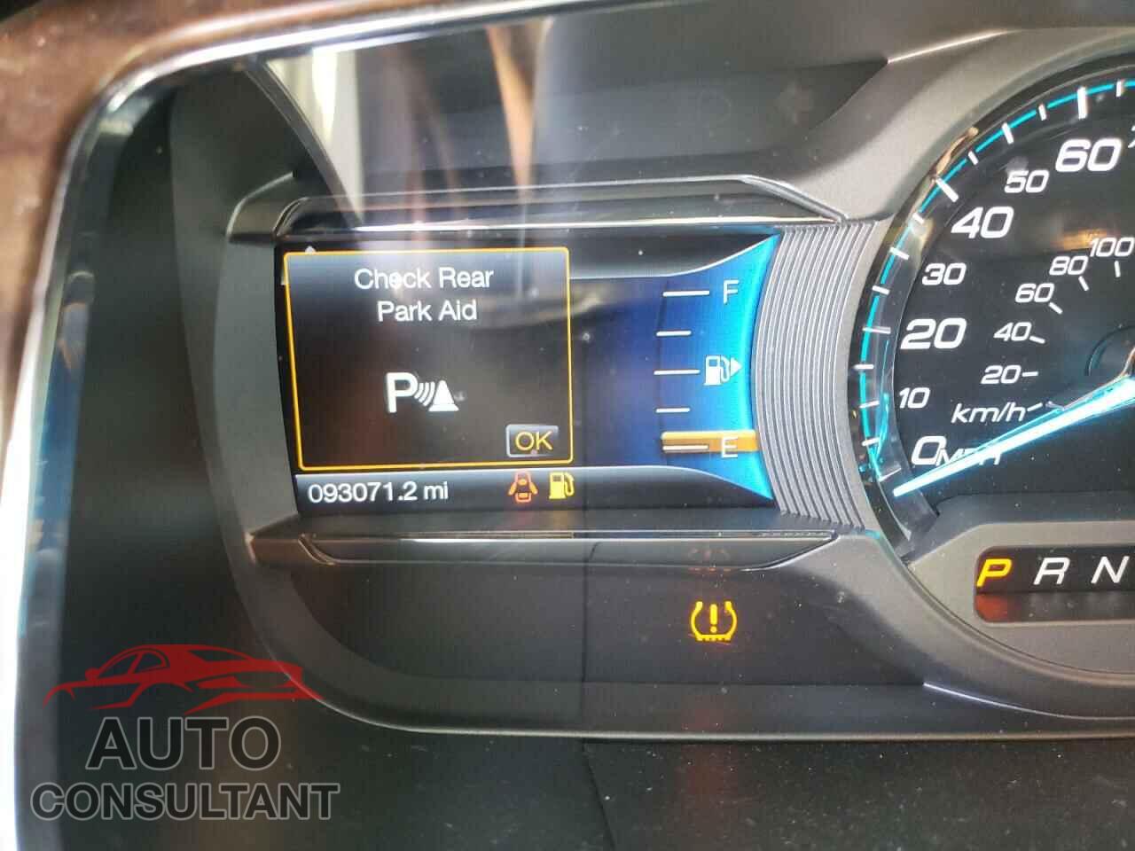 FORD TAURUS 2017 - 1FAHP2F86HG102502