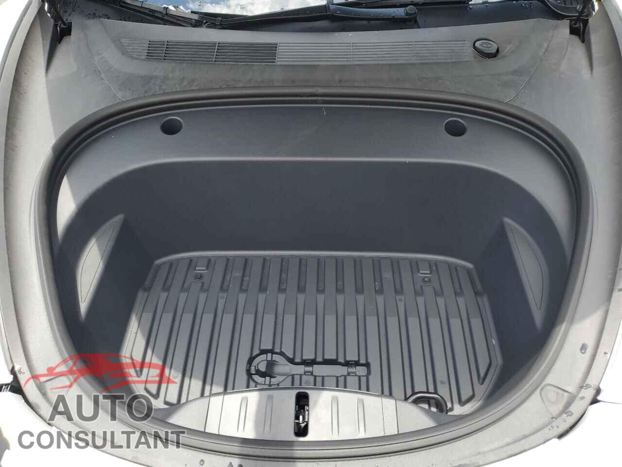TESLA MODEL 3 2023 - 5YJ3E1EA3PF564257