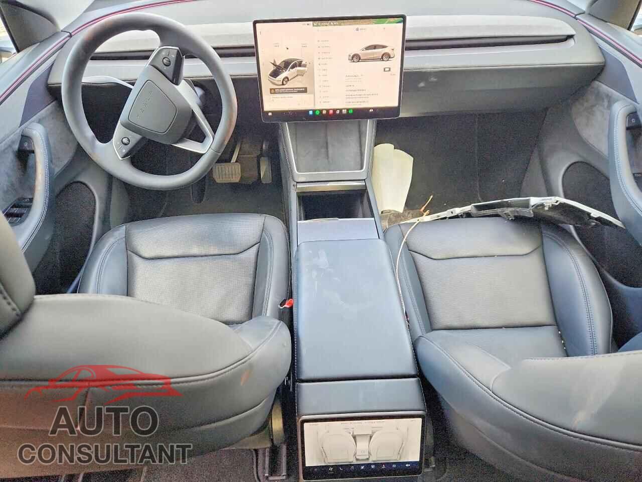 TESLA MODEL Y 2026 - 7SAYGDEE6TA411063