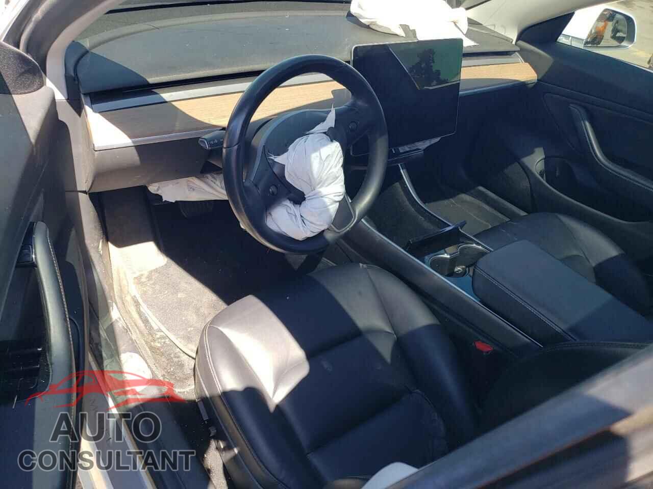 TESLA MODEL 3 2018 - 5YJ3E1EA7JF047356