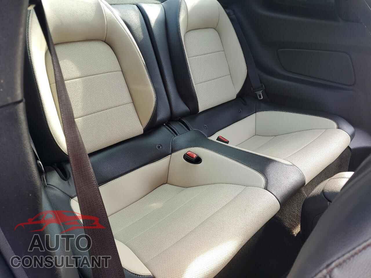 FORD MUSTANG 2017 - 1FA6P8TH2H5296326