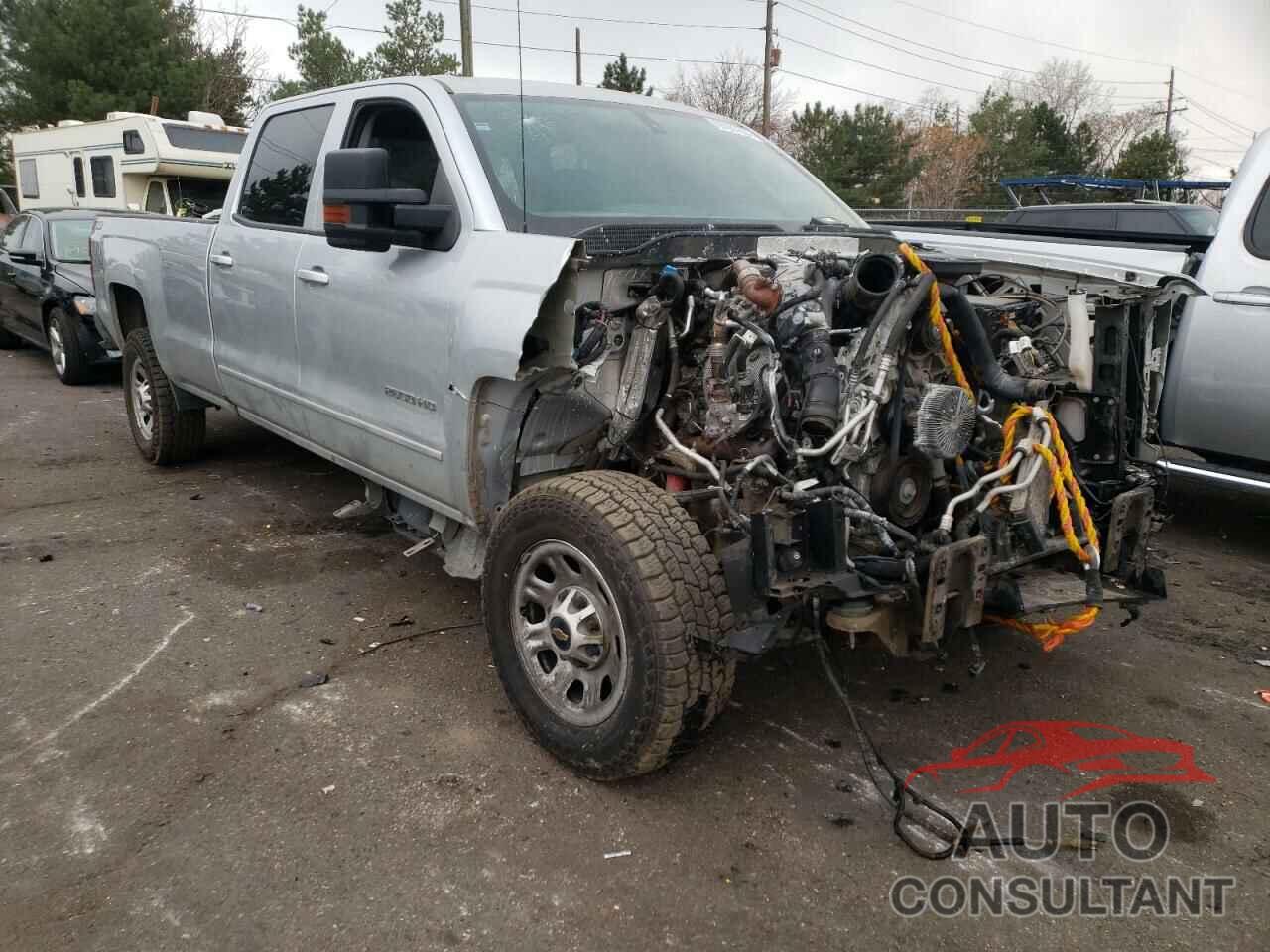 CHEVROLET SILVERADO 2018 - 1GC1KVEY3JF200430