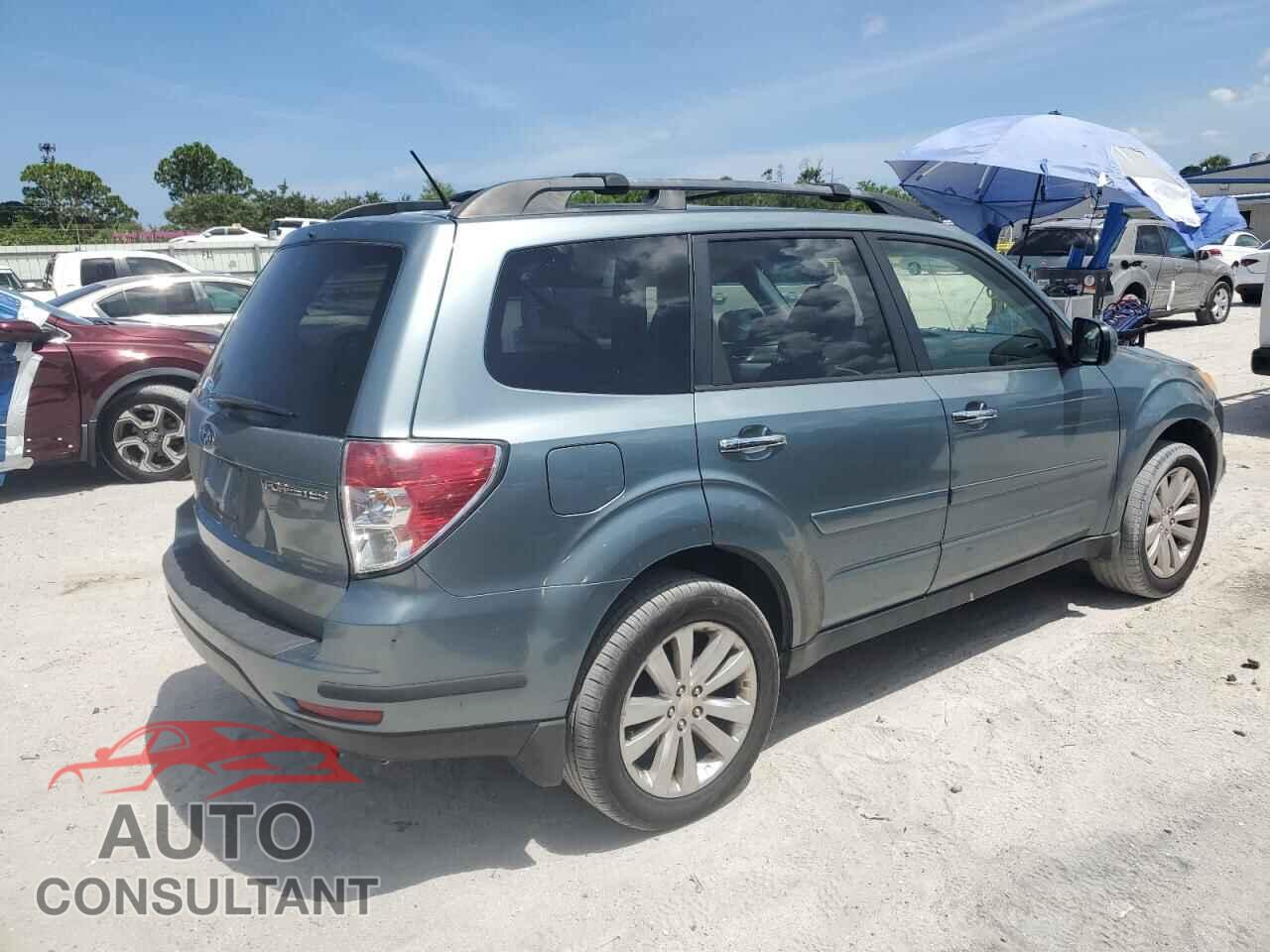 SUBARU FORESTER 2011 - JF2SHBDC7BH782885