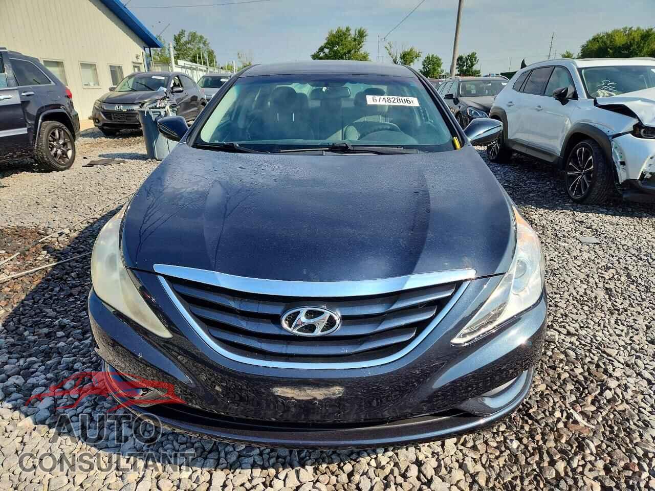 HYUNDAI SONATA 2013 - 5NPEB4AC1DH656779