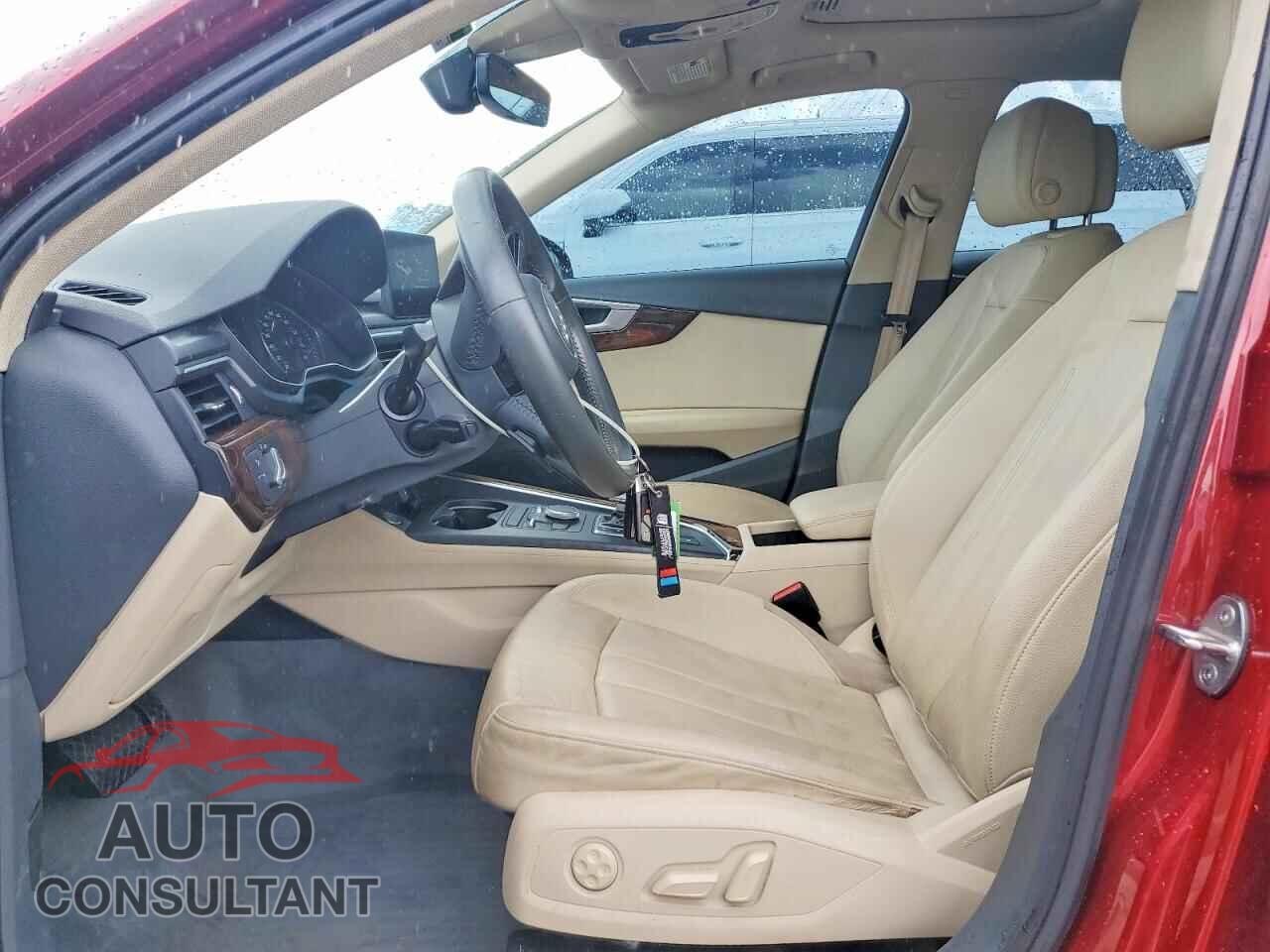 AUDI A4 2019 - WAUDNAF49KN019233