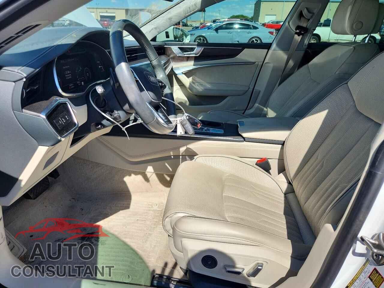AUDI A7 2019 - WAUV2AF20KN087562