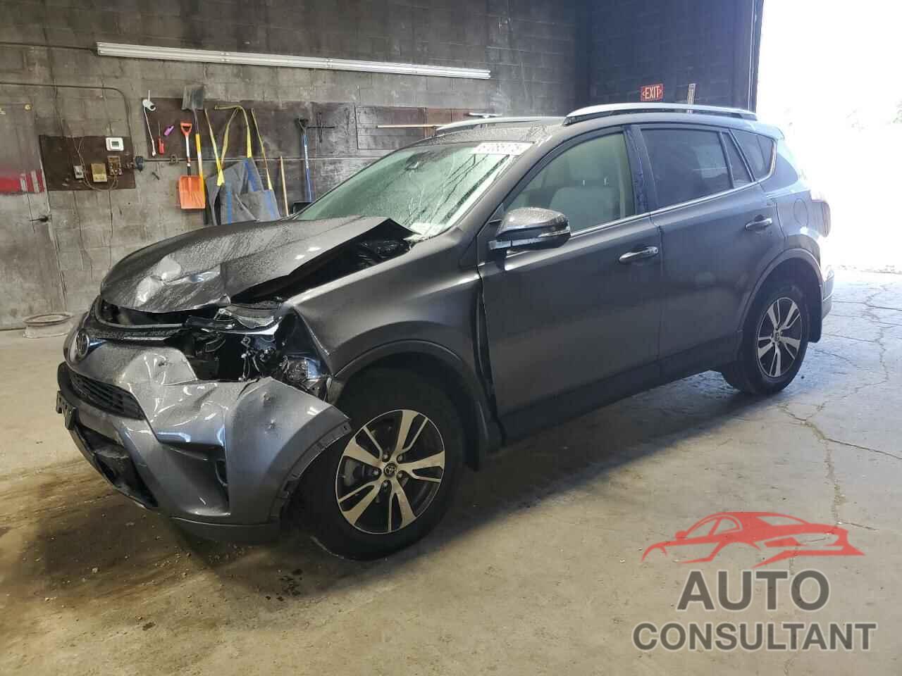 TOYOTA RAV4 2018 - JTMRFREV8JJ244781
