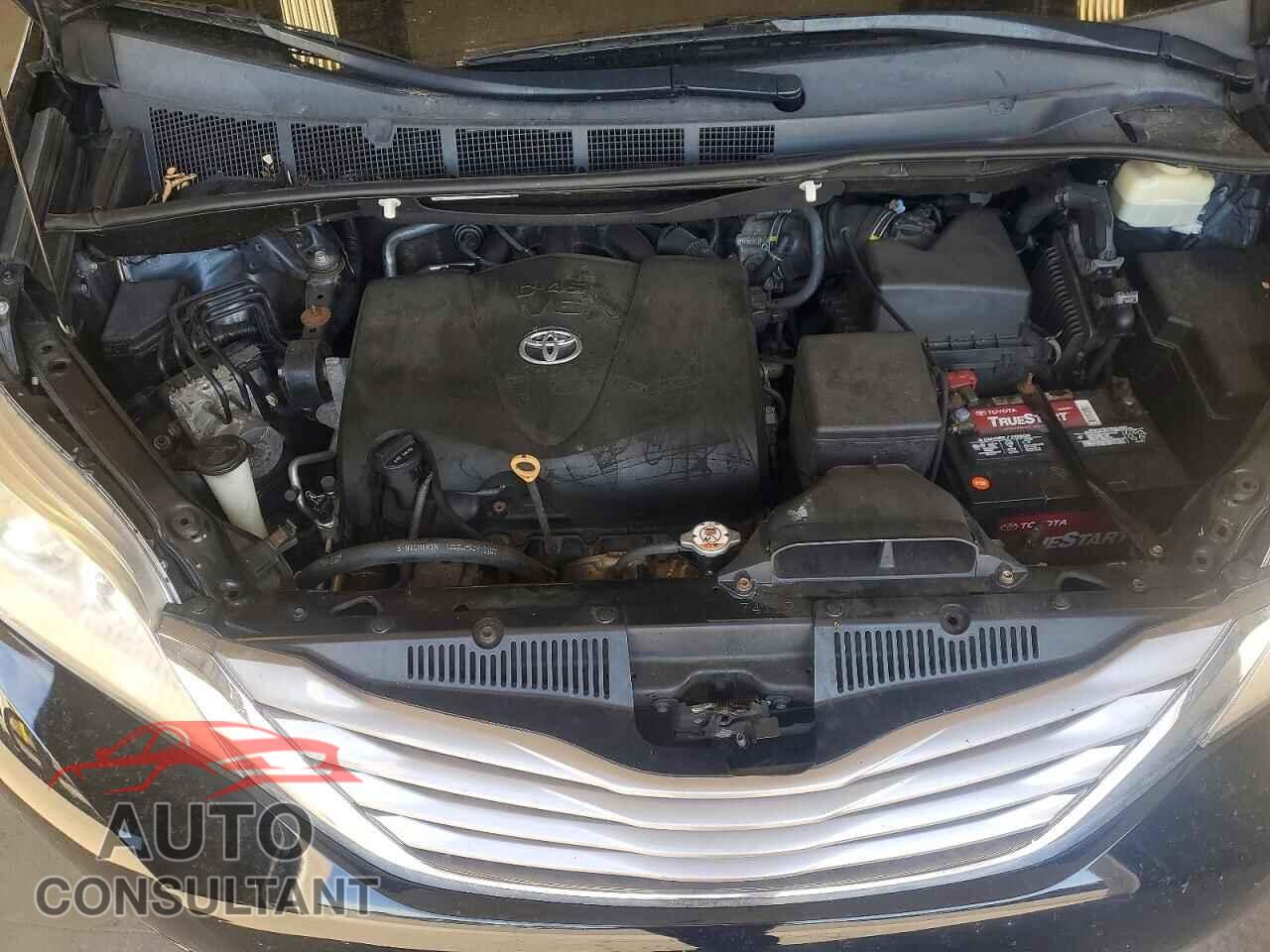 TOYOTA SIENNA 2017 - 5TDDZ3DC0HS162491