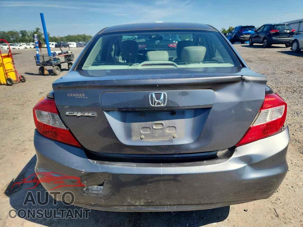 HONDA CIVIC 2012 - 2HGFB2F95CH545263