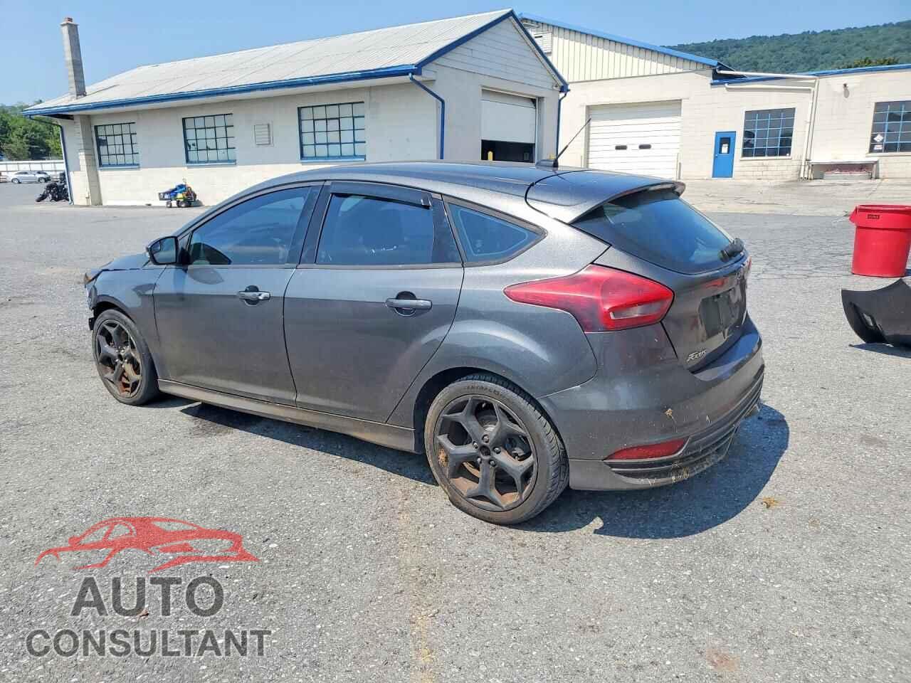 FORD FOCUS 2016 - 1FADP3L96GL287593