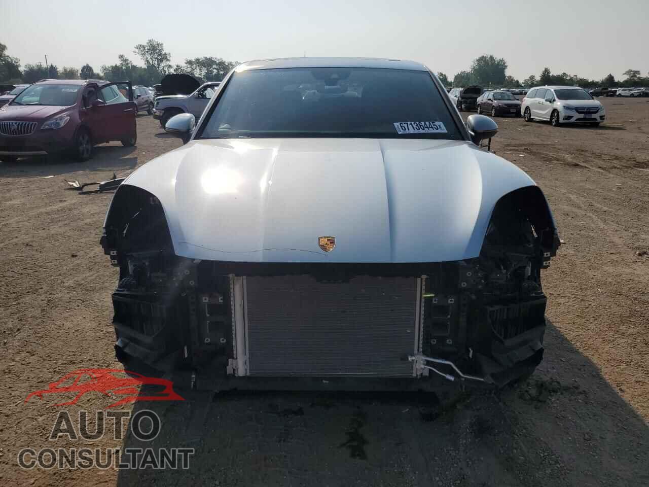PORSCHE CAYENNE 2024 - WP1AA2AY7RDA04553
