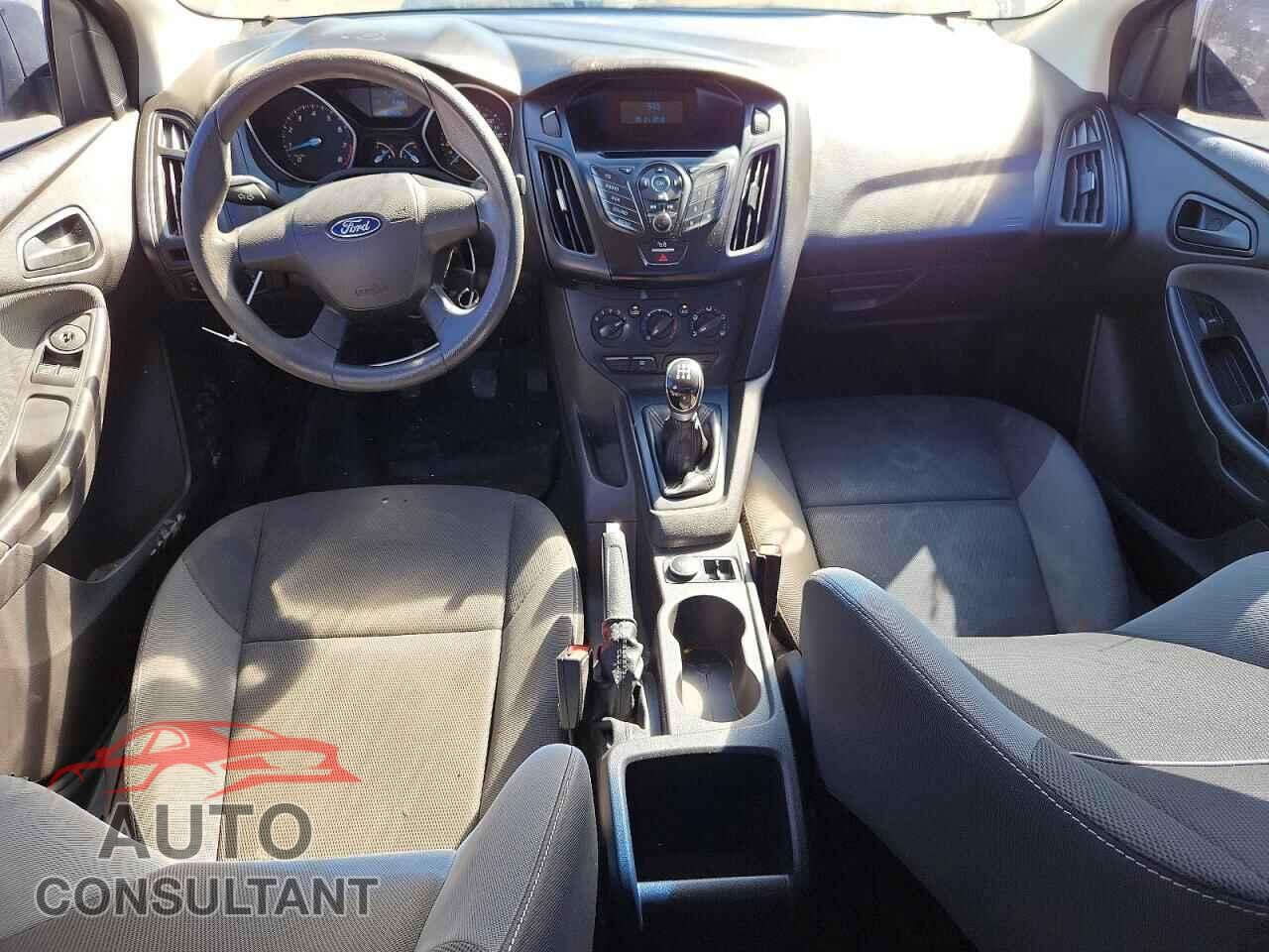 FORD FOCUS 2012 - 1FAHP3E28CL435027