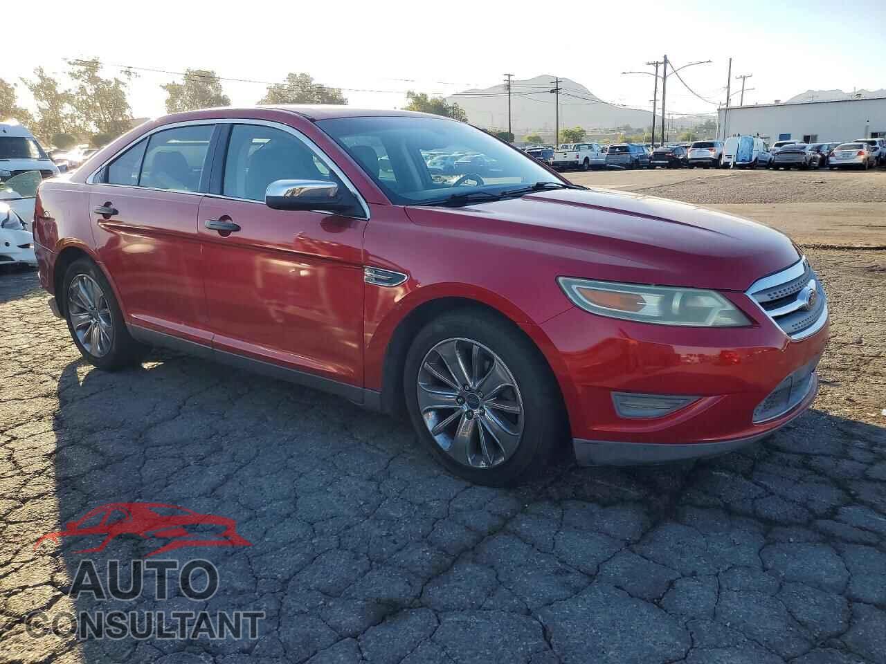 FORD TAURUS 2011 - 1FAHP2FW2BG104639