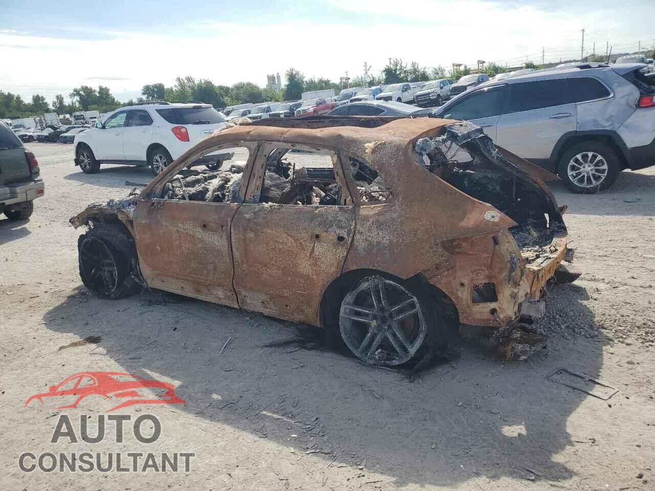PORSCHE MACAN 2021 - WP1AA2A58MLB11406