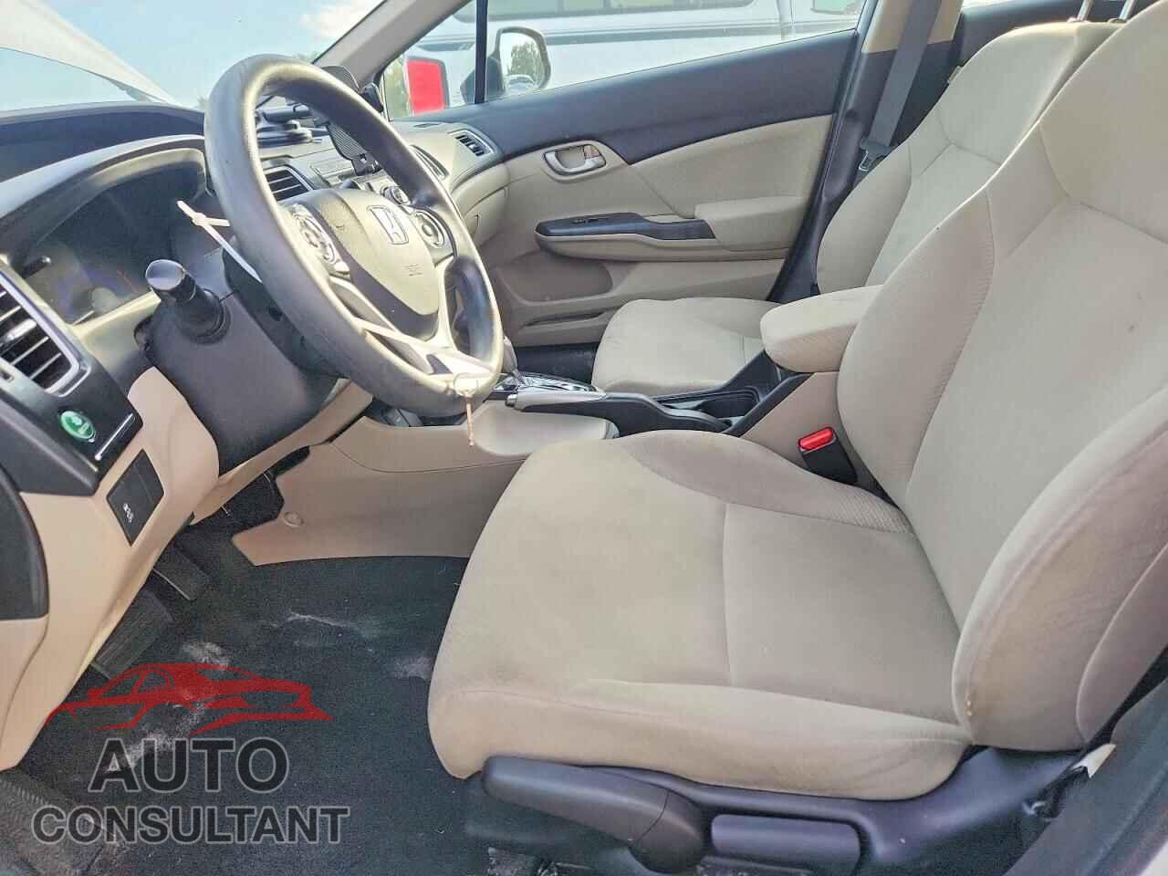HONDA CIVIC 2013 - 2HGFB2F58DH561102