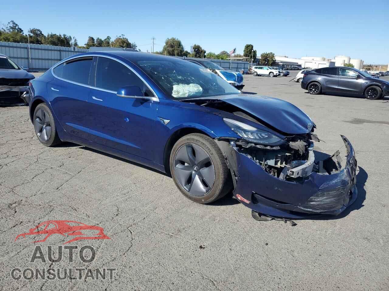 TESLA MODEL 3 2018 - 5YJ3E1EA5JF040325