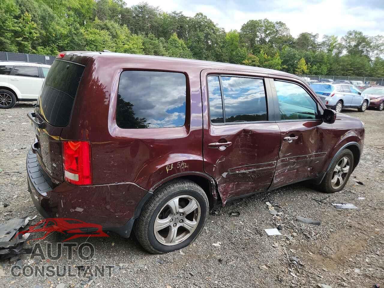 HONDA PILOT 2013 - 5FNYF4H77DB046054